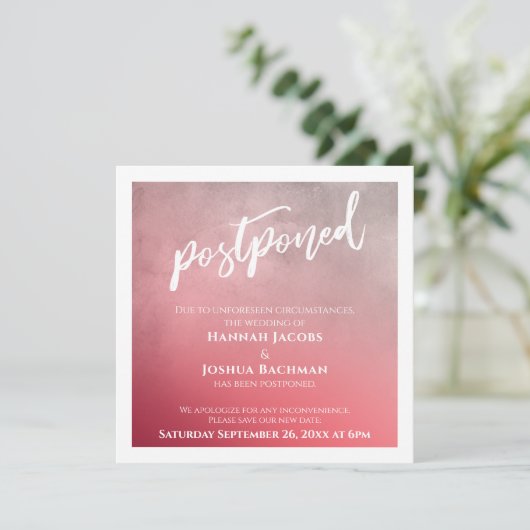 Getextureerde Ombre Bold Roze Uitgestelde Bruiloft Kaart (Staand voorkant)