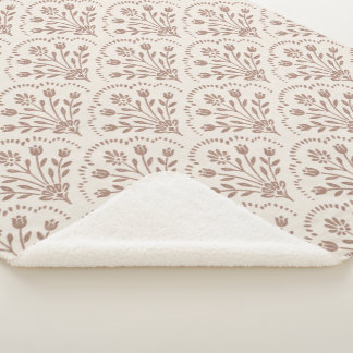 Getextuurd Warm Bruin Bloemmotief Scallop Sherpa Deken
