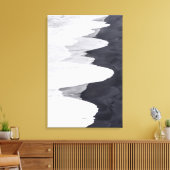 Getij spoelt over Zwarte Strand Canvas Afdruk (Insitu (Woonkamer))