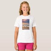 Getijde's Omarming – De Dans van de Strandvogels T-shirt (Voorkant volledig)