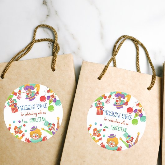 Getoonde naam circusverjaardagsfeestje ronde sticker