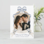 Getrouwd en vrolijk Grandmillenial Blue Christmas Feestdagenkaart (Staand voorkant)