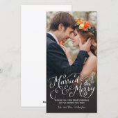 Getrouwd en vrolijk met de hand geletterde vakanti feestdagenkaart (Voorkant / Achterkant)