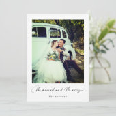 Getrouwd en vrolijk | Minimalistische kerstfoto Feestdagenkaart (Staand voorkant)