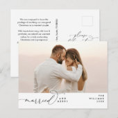 Getrouwd en Vrolijk Modern Script Foto Vakantie Briefkaart (Voorkant / Achterkant)