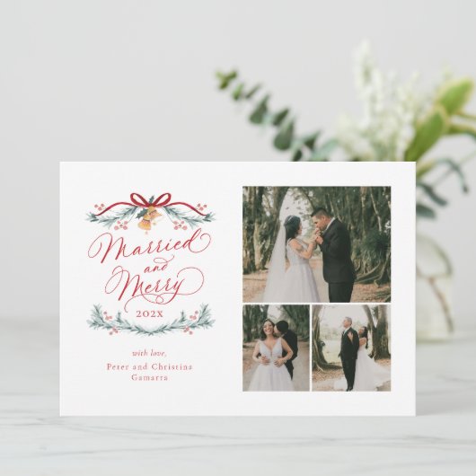 Getrouwd en vrolijk Multiphoto Eerste Kerst Kaart (Staand voorkant)