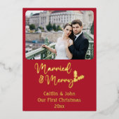 Getrouwd en Vrolijk Passen getrouwd Eerste Kerstmi Folie Feestdagenkaart (Voorkant)
