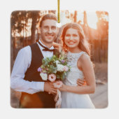 Getrouwd en vrolijk rode schuur eerste kerstfoto keramisch ornament (Achterkant)