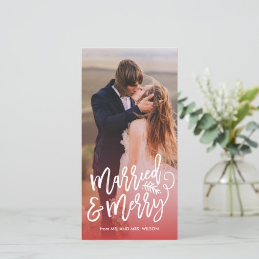 Getrouwd en vrolijke feestdagen foto rood feestdagenkaart (Staand voorkant)