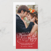 Getrouwd en vrolijke handlettering rode vakantie feestdagenkaart (Voorkant / Achterkant)
