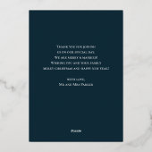 Getrouwd Helder Blauw Goud Script Foto Kerstmis Folie Feestdagenkaart (Achterkant)