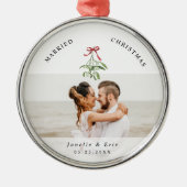 Getrouwd Kerst Schattige Mistletoe Passen getrouwd Metalen Ornament (Voorkant)