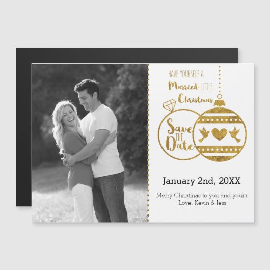Getrouwd Little Christmas Save the Date Magnetische Uitnodiging (Voorkant / Achterkant)