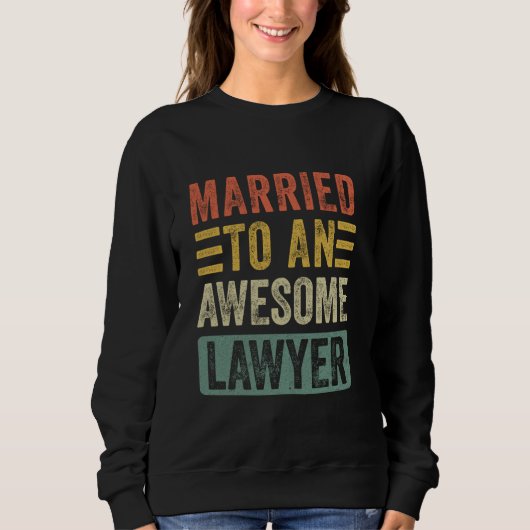 Getrouwd met een Geweldige advocaat Funny Husband Trui (Voorkant)