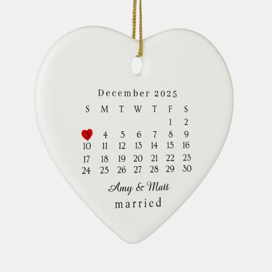 Getrouwd Ornament, huwelijkscadeau, trouwdatum Keramisch Ornament (Rechts)