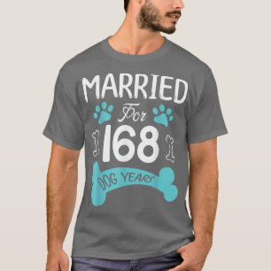 Getrouwd voor 160 hondjaren 24ste trouwdag t-shirt