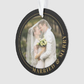 Getrouwd & Vrolijk Eerste Kerstmis Foto Ornament (voorkant)