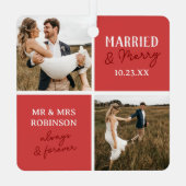 Getrouwd & vrolijk Fotonamen Rode Kerst Metalen Ornament (Achterkant)