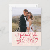 Getrouwd & Vrolijk Kerstfeest Handlettered Foto Briefkaart (Voorkant / Achterkant)