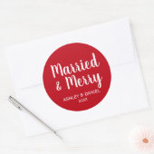 Getrouwd & Vrolijk Pas getrouwd Vakantie Rood Rond Ronde Sticker (Envelop)
