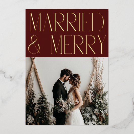 Getrouwd Vrolijke Moderne Vakantie Trouw Aankondig Folie Feestdagenkaart (Voorkant)