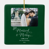 Getrouwd Vrolijke Passen getrouwd 1e Kerstmis Groe Keramisch Ornament (Achterkant)