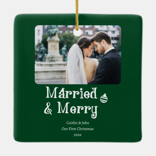 Getrouwd Vrolijke Passen getrouwd 1e Kerstmis Groe Keramisch Ornament (Achterkant)