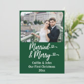 Getrouwd Vrolijke Passen getrouwd Aangepaste Groen Feestdagenkaart (Staand voorkant)