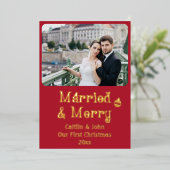 Getrouwd Vrolijke Passen getrouwd Eerste Kerstmis  Folie Feestdagenkaart (Staand Voorkant)