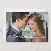 Getrouwd & zo Vrolijk Pas getrouwd 2 Foto Kerstmis Feestdagenkaart (Voorkant)