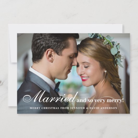 Getrouwd & zo Vrolijk Pas getrouwd 2 Foto Kerstmis Feestdagenkaart (Voorkant)
