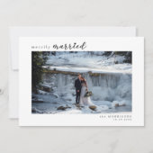 getrouwde minimalistische bruiloft foto feestdagenkaart (Voorkant)