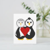 Getrouwde pinguïns verliefd briefkaart (Staand voorkant)