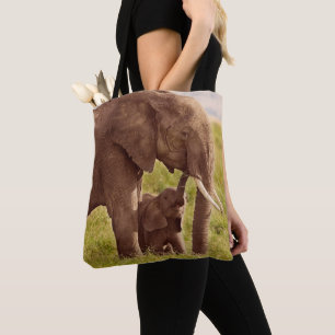 Getty Afbeeldingen   Elefant en Baby Tote Bag