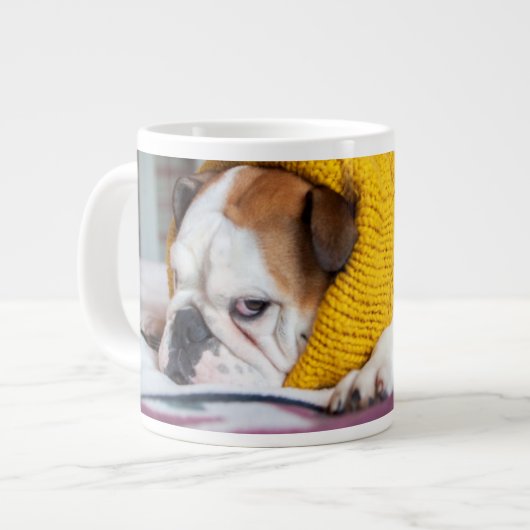 Getty Afbeeldingen | Engelse Bulldog Grote Koffiekop (Links)