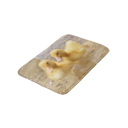 Getty Afbeeldingen | Fuzzy Yellow Ducklings Badmat (Gekanteld)