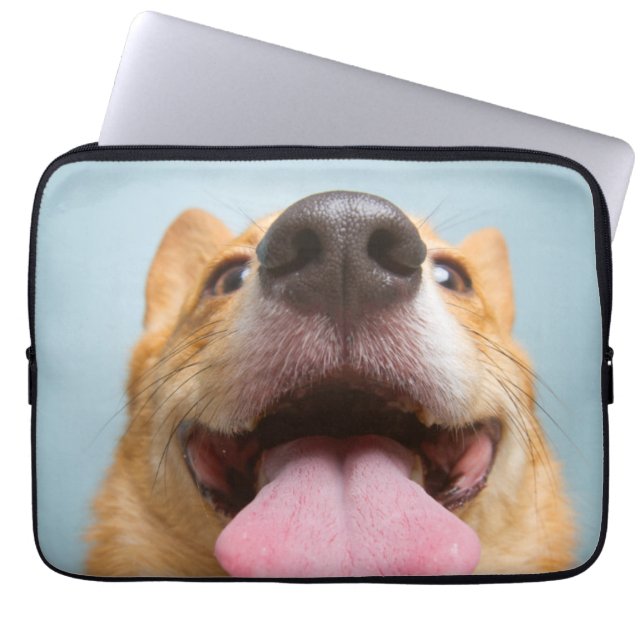 Getty Afbeeldingen | Heel Happy Corgi Laptop Sleeve (Voorkant)