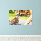 Getty Afbeeldingen | Hond en kat in liefde Canvas Afdruk (Insitu (Houten vloer))