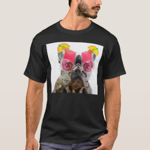 Getty Afbeeldingen Hond met cocktailglazen T-shirt