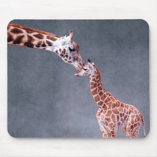 Getty Afbeeldingen | Moeder en Baby Giraffe Muismat (Voorkant)