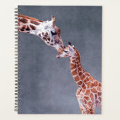 Getty Afbeeldingen | Moeder en Baby Giraffe Planner (Voorkant)