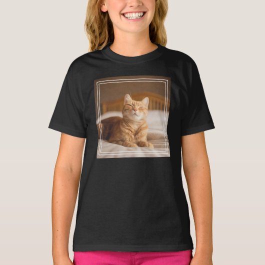 Getty Afbeeldingen | Slaperige kat T-shirt (Voorkant)