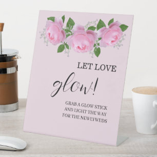 Geurende Roze Rozen Laat Liefde Schijnen Bruiloft Reclamebord Met Voetstuk