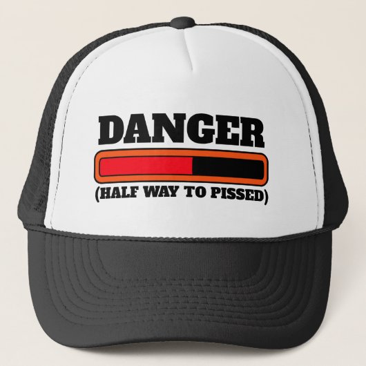 GEVAAR: HALVERWEGE BOOS TRUCKER PET (Voorkant)