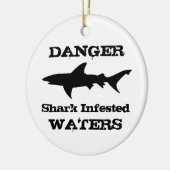 Gevaar: Korte lijn voor haaienvinnen Keramisch Ornament (Links)