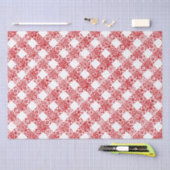 Gevaar rond kerstmis met rode en witte kant tissuepapier (Craft)