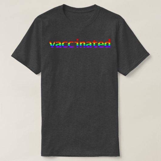 Gevaccineerde regenboog minimale typografie t-shirt (Design voorkant)