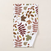 Gevallen Bladeren Lg Patroon Vallen Kleuren op Wit Bad Handdoek (Handdoek)