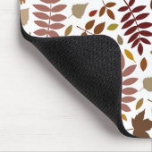 Gevallen Bladeren Patroon Vallen Kleuren op Wit Muismat (Hoek)