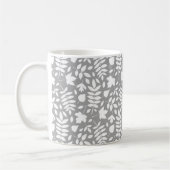 Gevallen Bladeren Patroon Wit op Grijs Koffiemok (Links)